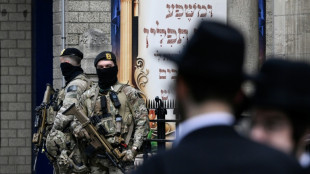 Voiture incendi&eacute;e dans le quartier juif d'Anvers: enqu&ecirc;te pour participation &agrave; un groupe terroriste