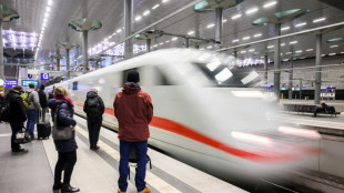 Generalsanierung beendet: Bahnstrecke zwischen Berlin und Hamburg in Betrieb