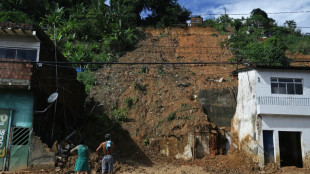 Coulée de boue au Brésil: "je ne dors plus, je ne mange plus", dit une rescapée