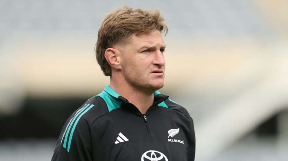 New Zealand make Scotland changes after Barrett brothers' injuries