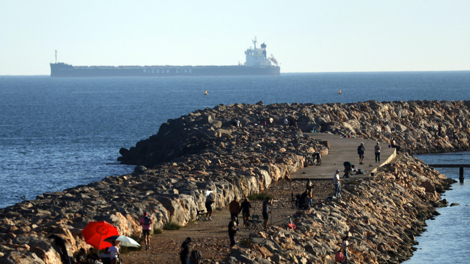 Corre il prezzo del petrolio, Wti di nuovo sopra 100 dollari