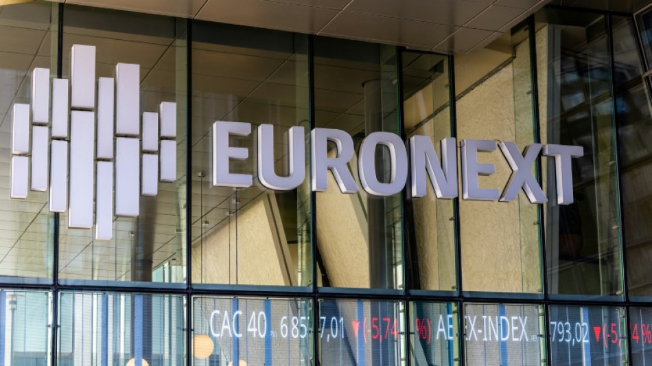 La Bourse de Paris finit en hausse