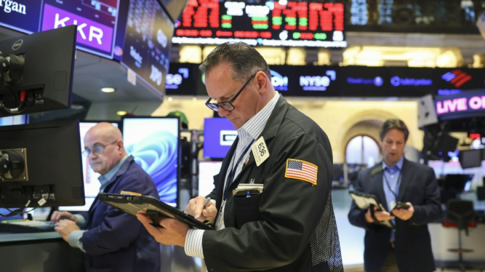 Moyen-Orient: Trump hausse le ton, Wall Street accuse le coup