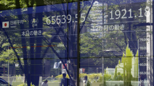Borsa: l'Asia avanza con le scommesse sulla Fed, stabile il petrolio