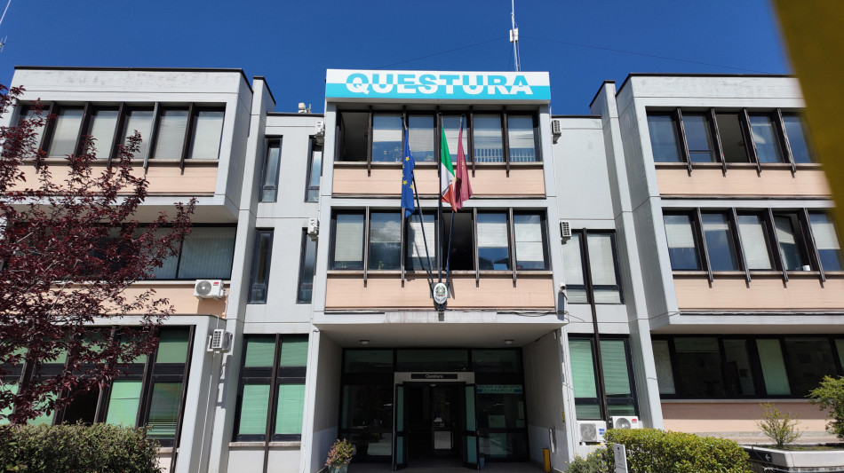 Morte avvelenate, confermata negativit&agrave; alla ricina per il pap&agrave;