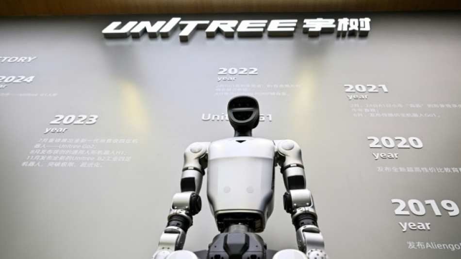 China acelera su industria de robots humanoides: Unitree se dispara 600% en su debut burs&aacute;til
