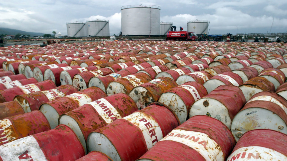 Il petrolio in rialzo a New York a 59,02 dollari