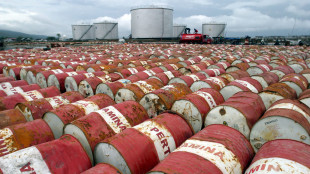 Prezzo petrolio in rialzo, Wti scambiato a 59,53 dollari