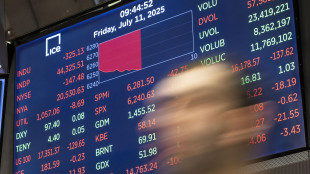 Wall Street apre positiva, Dj +0,27%, Nasdaq +0,90%