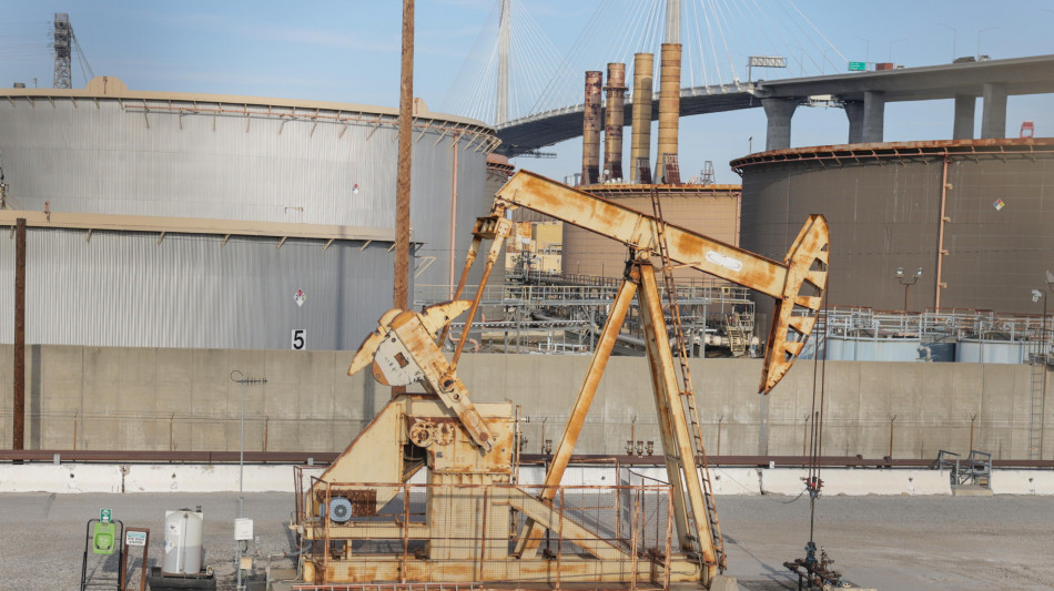 Petrolio e gas in caduta libera dopo Trump sulla fine della guerra