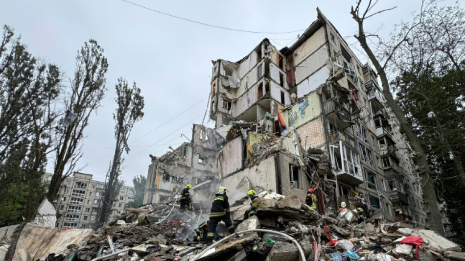 Ukrainische Rettungskräfte: 15 Tote bei russischen Angriffen auf Hauptstadt Kiew