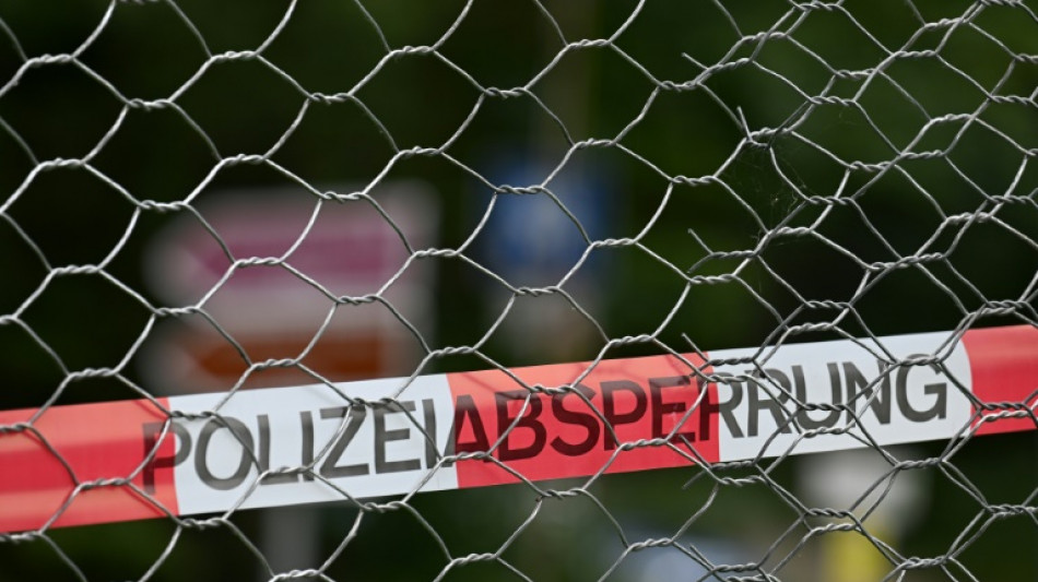 Durchsuchungen wegen Hasspostings in Fall von get&ouml;tetem Polizisten aus Saarland