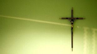 Renuncia el obispo de la ciudad española de Cádiz, investigado por presunta pederastia