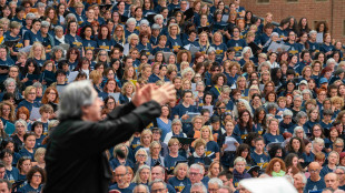 Riccardo Muti e il coro dei 3546, ''l'Inno non è per solisti''
