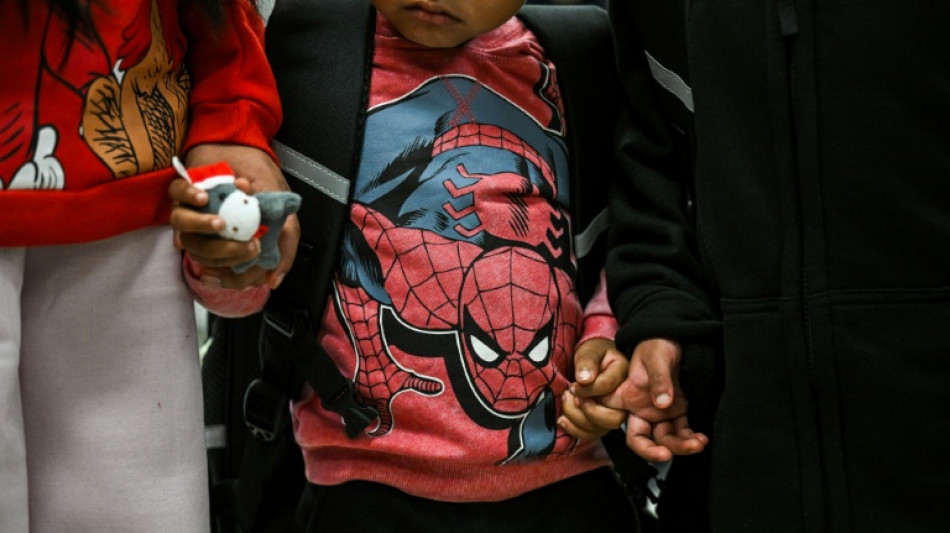 Deportation fears spur US migrants to entrust guardianship of their children