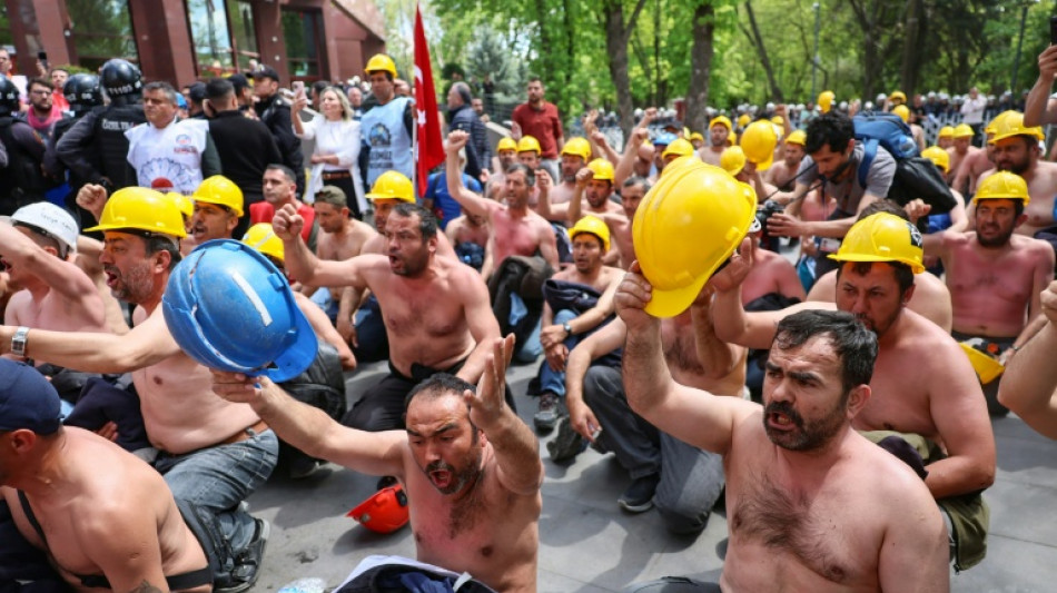 Bergarbeiter vor Energieministerium in Ankara beenden ihren Streik