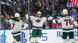 NHL: Sturm gewinnt mit Minnesota in Toronto