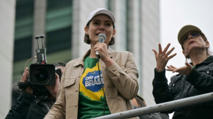 Michelle Bolsonaro deja en manos de Dios decidir si su "misión" es competir en las presidenciales