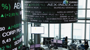 Borsa: l'Europa chiude in rosso, Parigi -1,1%
