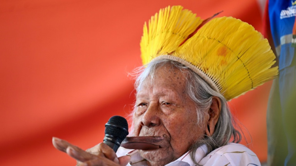 Pese a las cr&iacute;ticas, el cacique Raoni declara su apoyo a Lula en las elecciones de octubre