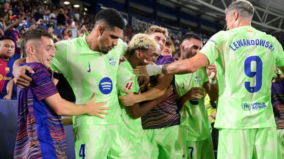 Barca complete late comeback win as Atletico drop more points in Liga