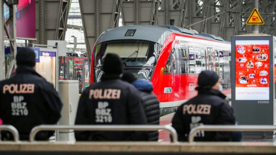 Tod eines Zugbegleiters bei Ticketkontrolle: Gewerkschaften fordern Konsequenzen