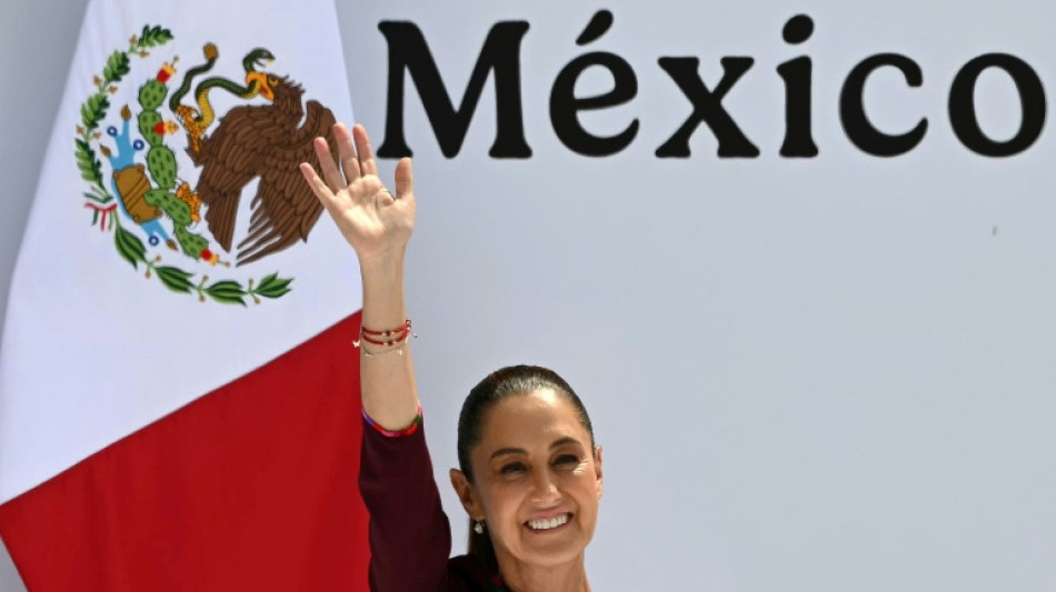 Presidente destaca plano social 'mais ambicioso da história' do México em seu primeiro ano de governo