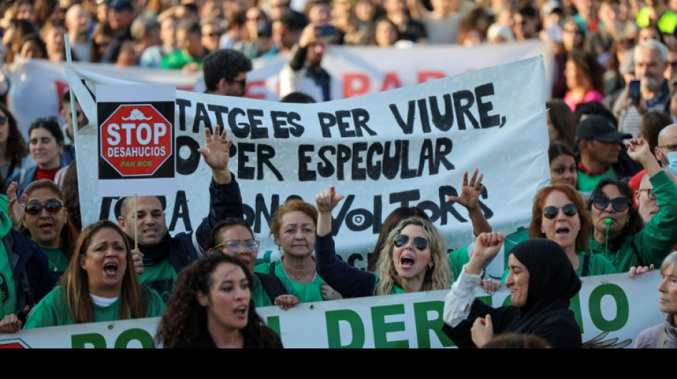 Miles protestan en España contra el alto precio de los alquileres y la crisis de la vivienda