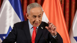 Israel diz que controla espa&ccedil;o a&eacute;reo de Teer&atilde; e promete novos ataques