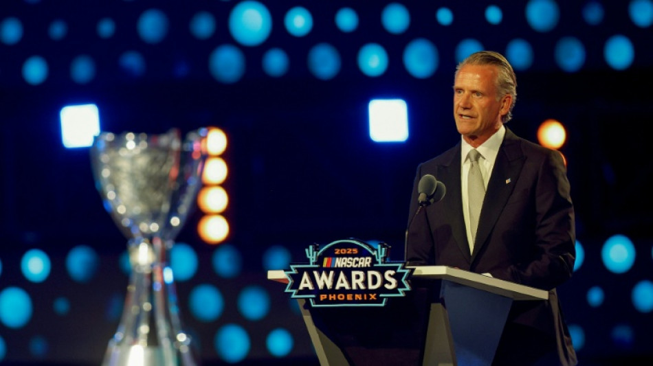 NASCAR commissioner Phelps steps down