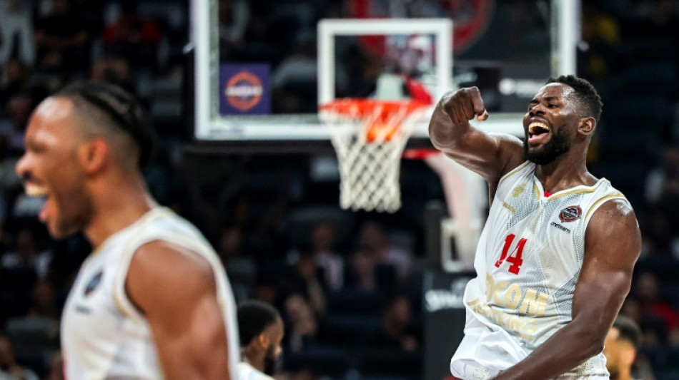 Basket: Paris et Monaco, le "combat" des favoris pour le titre
