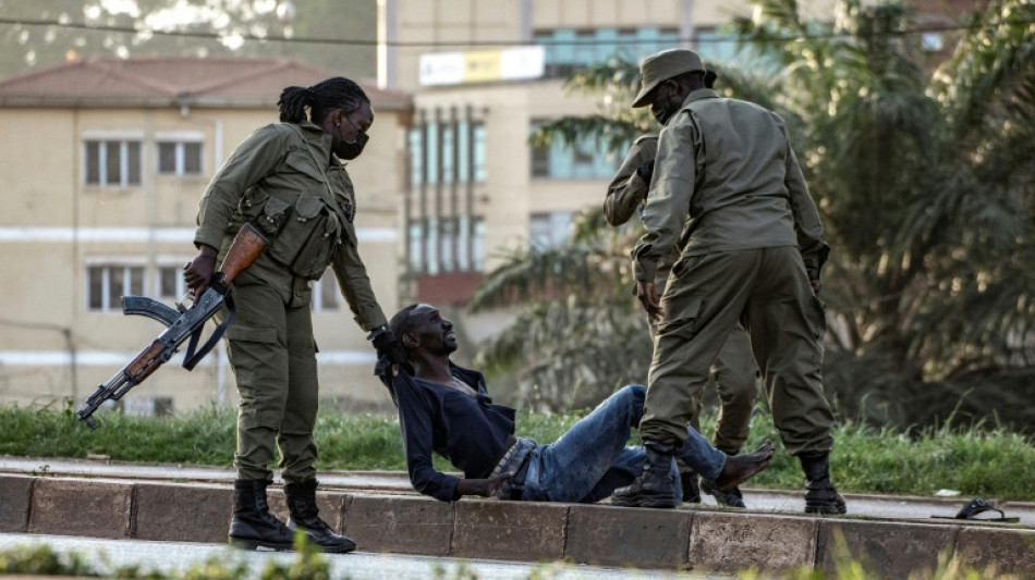 Ugandan opposition says leader seized by army helicopter after election