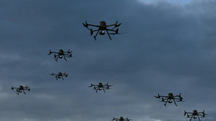 Col&ocirc;mbia apresenta primeiro batalh&atilde;o de drones para combater grupos armados