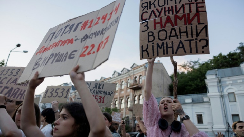 Ukrainisches Parlament stimmt über neues Gesetz zu Antikorruptionsstellen ab