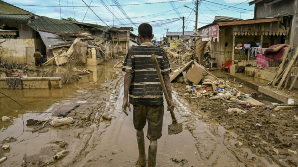 Inondations en Asie: nouvelles pluies au Sri Lanka, les Indon&eacute;siens veulent plus d'aide