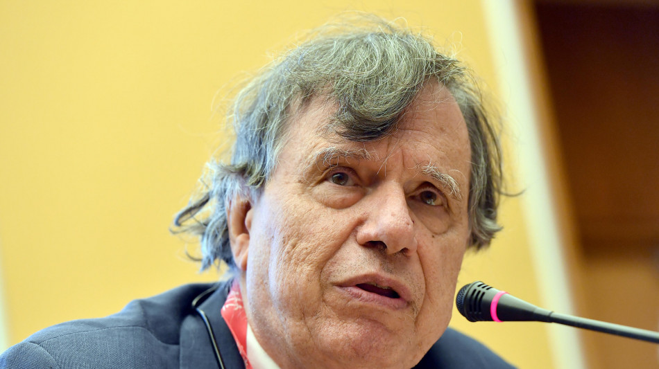 Parisi, l'Europa investa di più sulla ricerca