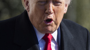 Trump, 'con l'Iran dobbiamo fare un accordo significativo o brutte cose'