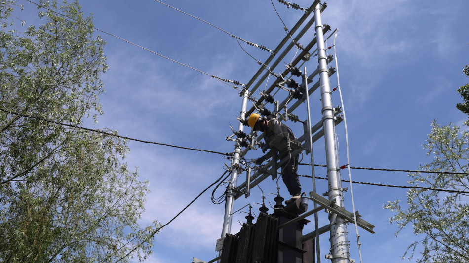 Gme, il prezzo dell'elettricit&agrave; in Borsa scende a 108,49 euro a MWh