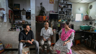 En Bombay, la "favela" más grande de Asia está en venta