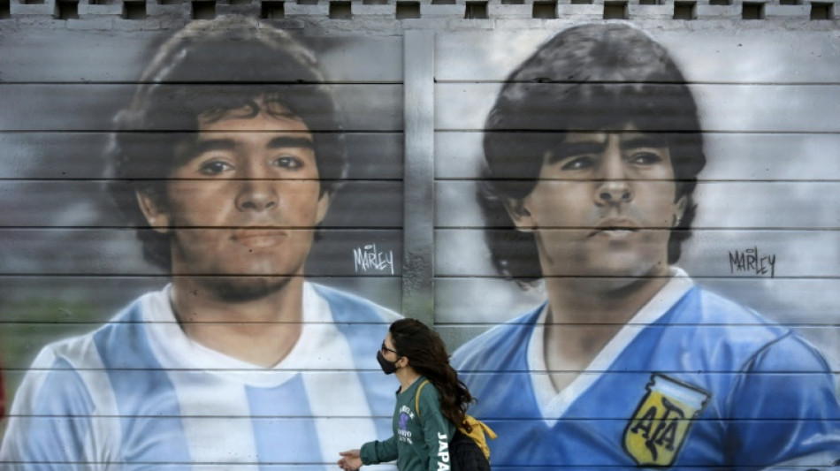 Advogados de psic&oacute;logo e psiquiatra pedem absolvi&ccedil;&atilde;o deles em julgamento pela morte de Maradona