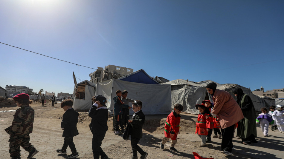 Rapporto, i corpi di 8 mila palestinesi ancora sotto le macerie