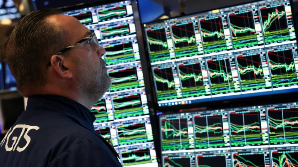 Trump desata entre sus filas el miedo a un "baño de sangre" político por sus aranceles