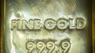 Pre&ccedil;o do ouro se aproxima de 5.600 d&oacute;lares ap&oacute;s amea&ccedil;as de Trump contra o Ir&atilde;