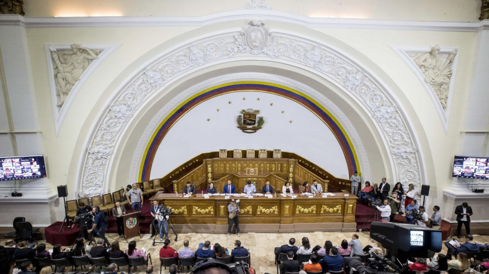 Venezuela, 134 candidati per la procura e l'ufficio del difensore civico