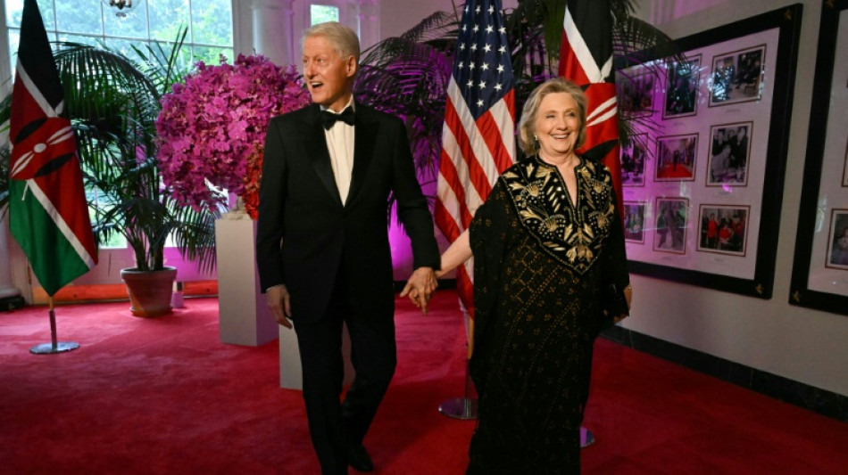 Ehepaar Clinton will in Epstein-Aff&auml;re nun doch vor US-Kongress aussagen