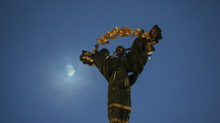 Allarme missilistico in tutta l'Ucraina, due morti a Kiev e nella regione circostante