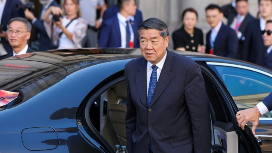 EUA e China alcançam acordo para que TikTok seja controlado por americanos