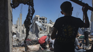 Wafa, almeno 4 morti in raid israeliani su un condominio a Gaza