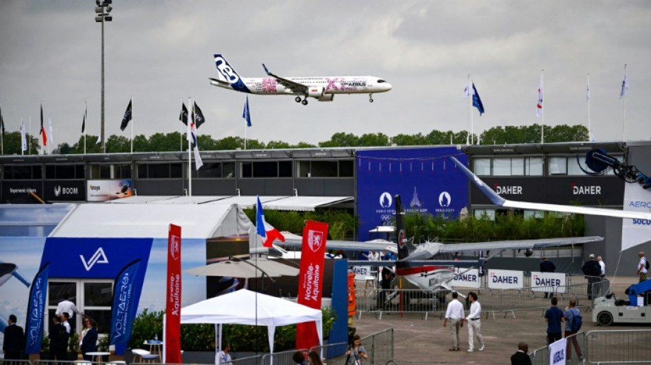 Internationale Luft- und Raumfahrtmesse in Le Bourget startet am Montag