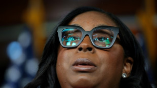 Inculpada una congresista tras una protesta ante un centro de migrantes en EEUU